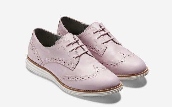 Women's ØriginalGrand Wingtip Oxford 139.95 + 33%OFF